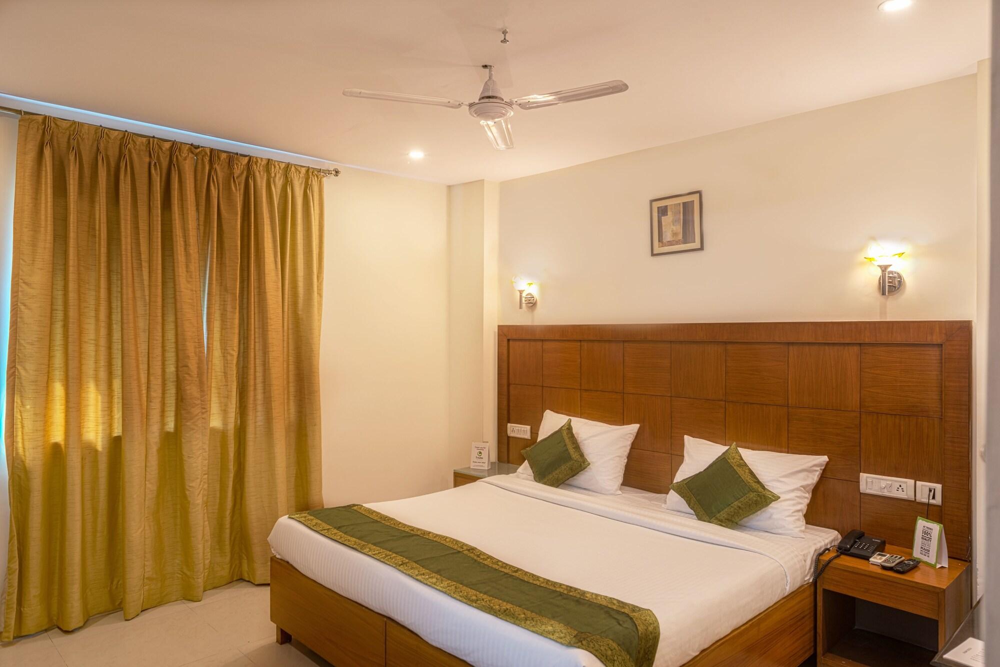 Treebo Trend Grand Plaza Nampally Гайдарабад Екстер'єр фото